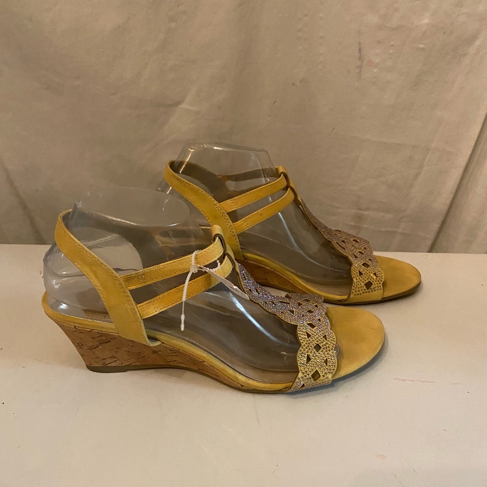 Rialto “Carta” yellow shimmer wedge sandals various sizes all NWT